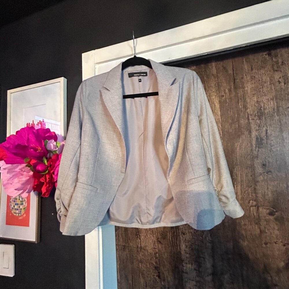 Amanda & Chelsea Grey Tweed Blazer Size 8